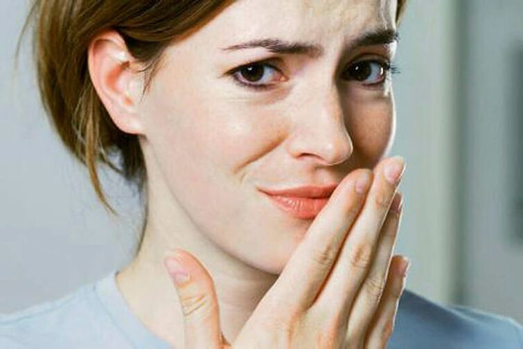 zápach z úst ako symptóm parazitov v tele